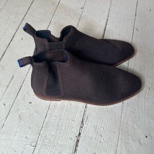 Rothy’s Like new The merino ankle boots in chocolate , Size 9.5
